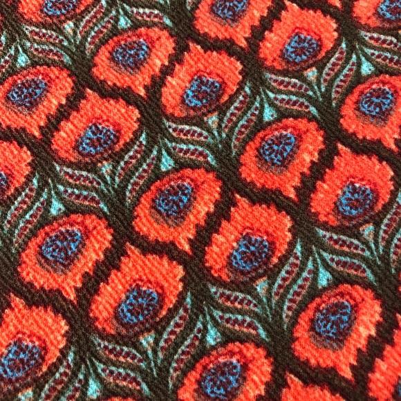 LuLaRoe skirt size small - Picture 4 of 4